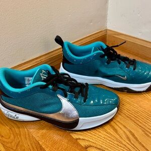 Nike Zoom Freak 5 GS All-Star Big Kids Size 6Y Basketball Giannis Antetokounmpo
